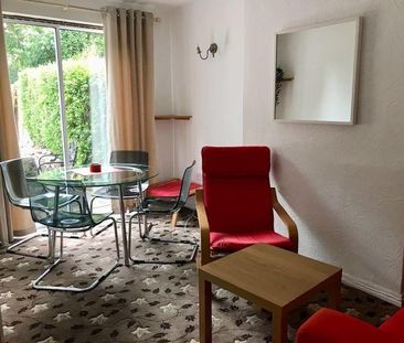 4 bedroom terraced house to rent - Photo 2