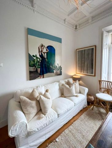 Charming 2-bed apartment for rent in Monte Estoril - Photo 2