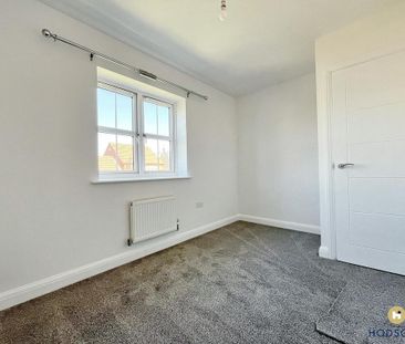 2 bedroom end of terrace house to rent - Photo 4