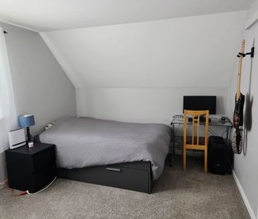 For Lease - 623 Roosevelt Avenue Unit# Apt. A, Carlingwood - Westbo... - Photo 3