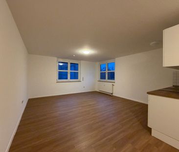 Hübsche 1-Zimmer-Wohnung mit Single-Küche im Erlanger Norden - Photo 1