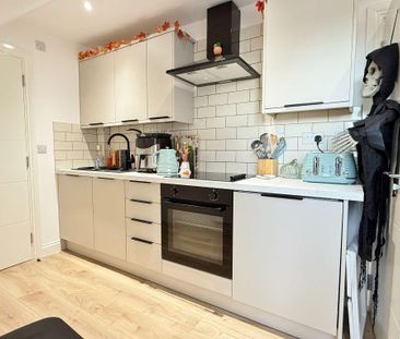 2 bedroom flat to rent - Photo 6
