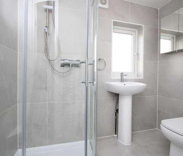 Queens Crescent, Chalk, NW5 - Photo 5