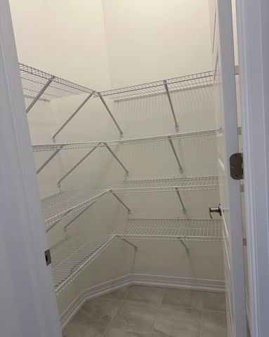 For Lease - 65 Velvet Way, Thorold, Ontario - Photo 2