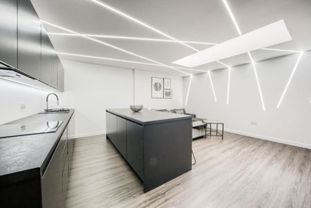 4 bedroom terraced house to rent - Photo 2