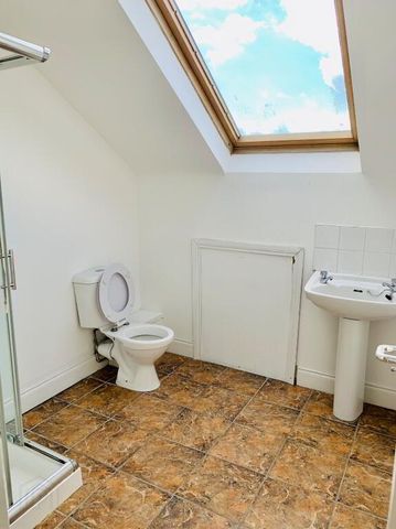 Wolseley Street, Room 5, All Bills Included, Belfast, BT7 1LG - Photo 5