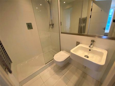 Spectrum, Block 11, Blackfriars Road, Salford, M3 7EE - Photo 5