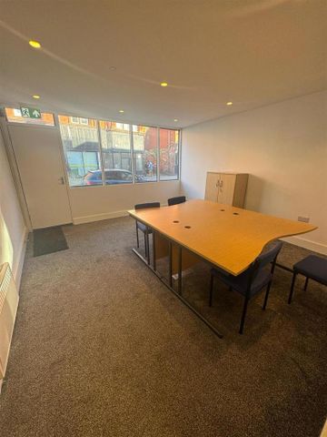 Residential development to rent - Photo 5