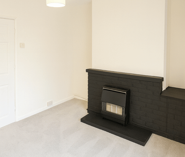 Flaxpiece Road, Clay Cross, Chesterfield, S45 9HB - Photo 1