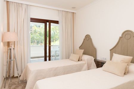 Ground Floor Apartment in The Golden Mile - Photo 3