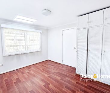 Charming Cottage & Great Location - Photo 4