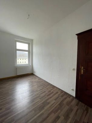 Schicker Altbau mit Balkon in der Greizer Neustadt - Photo 1