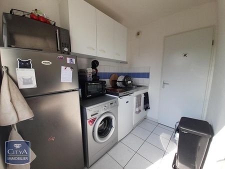 Location Appartement 2 pièces 47m² LUCON 85400 - Photo 5