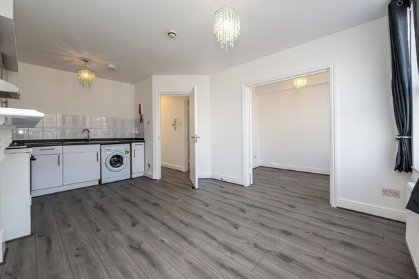 2 Bed Flat, Kilburn Lane, W9 - Photo 1