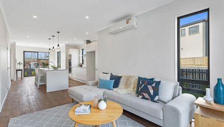 40 Clark Road, Hobsonville - Photo 2