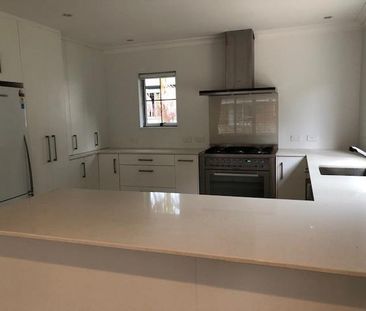 FABULOUS UPSTAIRS UNIT IN MISSION BAY - Photo 4