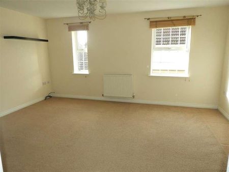 Prospero Way, Haydon End, Swindon, SN25 - Photo 3