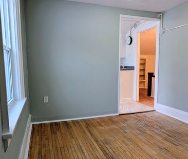 For Lease - 164 Centre Street, Oshawa, Ontario - Photo 5