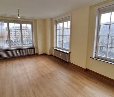 Hoekappartement met prachtig zicht op de Grote Markt - Photo 6