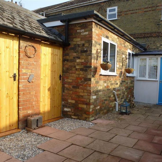 Station Road - Photo 1