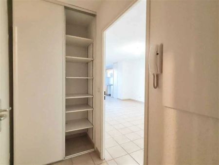 Location appartement 2 pièces - 45m² à Bonneville (74130) - Photo 3