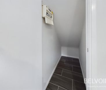 2 bedroom semi-detached house to rent - Photo 2
