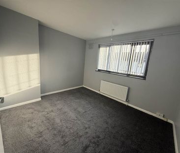 49 Locksley Gardens, Belfast , BT10 0EB - Photo 2