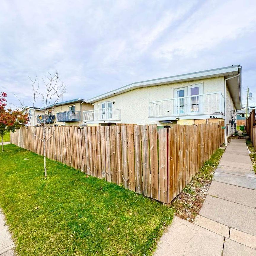 1820 34 Street Southeast, Calgary - Photo 1