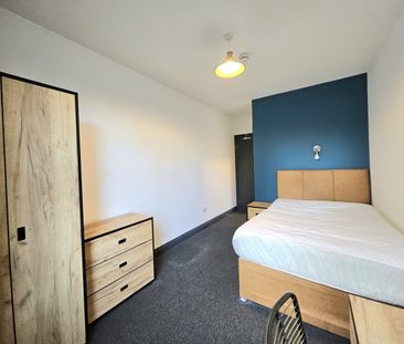Room in a Shared House, Chiltern Rise, LU1 - Photo 6
