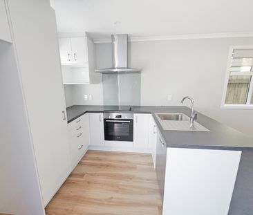 Epuni Living - Photo 2