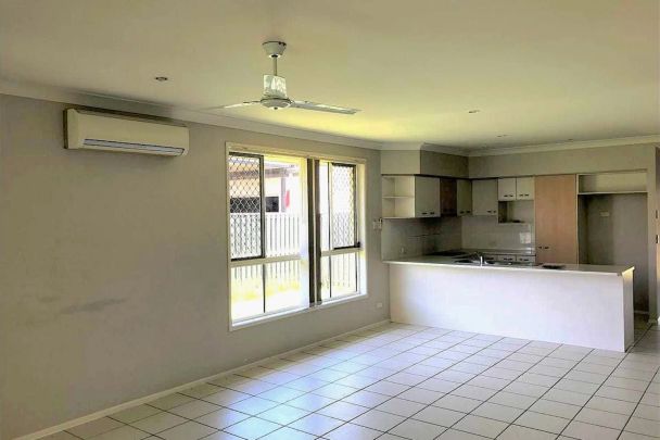 4 Bedroom Home - Pacific Paradise! - Photo 1