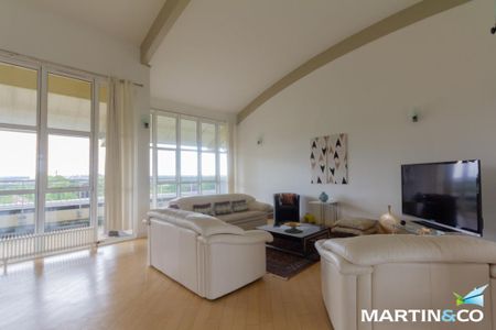 3 bedroom penthouse to rent - Photo 4