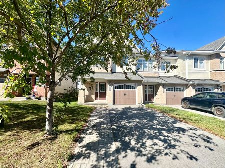 For Lease - 109 Calvington Avenue, Kanata, Ontario - Photo 2