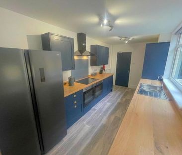 1 bedroom in a house share to rent - Photo 5