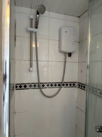 Room in a Shared House, Downsell Road, E15 - Photo 4