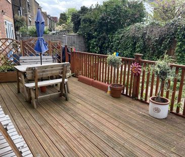 Bright double room with garden/terrace view, for single occupancy - Photo 2