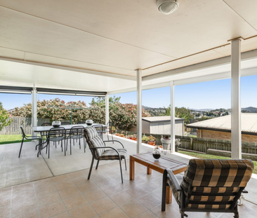 Well-Kept Darling Heights Gem Close to Everything - Photo 2