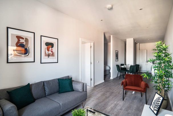 Crosby Road North - Photo 1