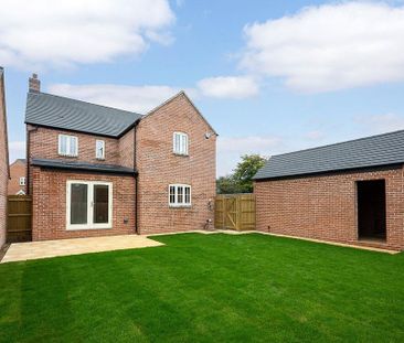 3 bedroom detached house to rent - Photo 3