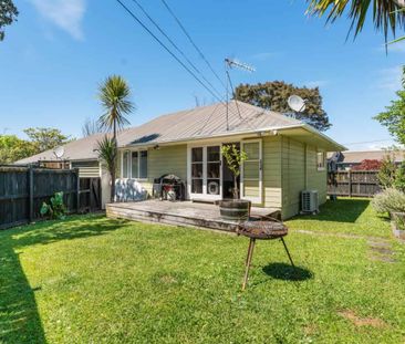 2 Bedroom with garage - Fully fenced - Pet fri... - Photo 5