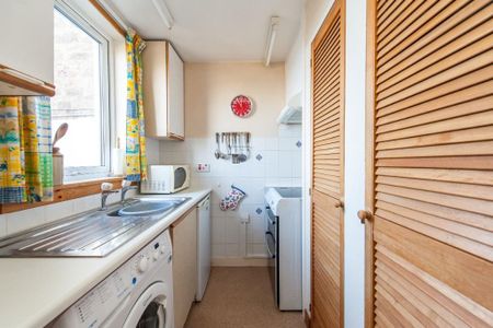 2 bedroom terraced house to rent - Photo 5