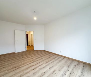 Moderne 2,5-Zimmer-Wohnung (WG-tauglich) mit französischem Balkon n... - Foto 6