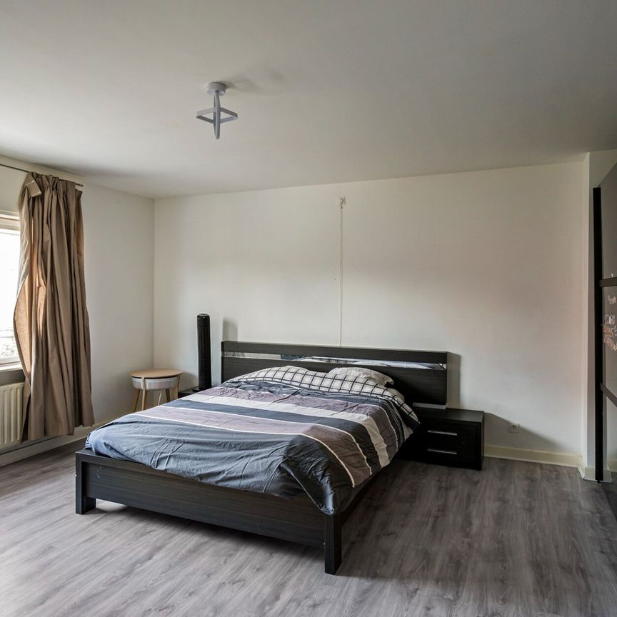 Verrassend ruime woning van 301m² te Leopoldsburg - Photo 1