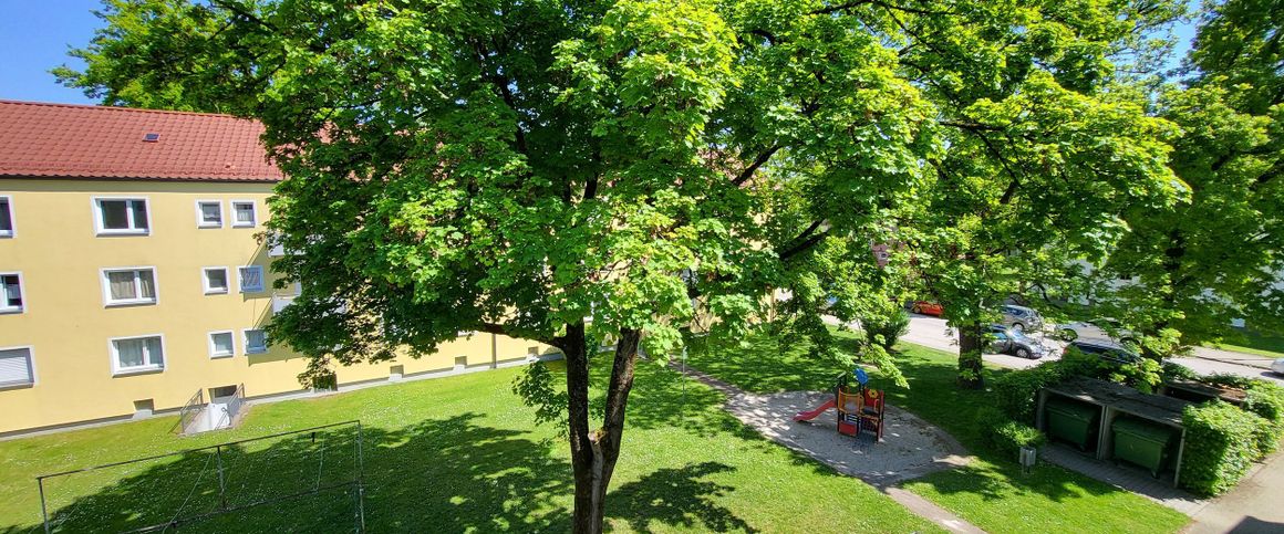 Schöne 2,5-Zimmer-Wohnung mit Wohnküche in Oberhausen zu vermieten - Photo 1