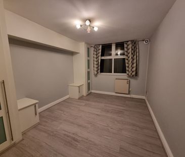 Butlers Court - Photo 5