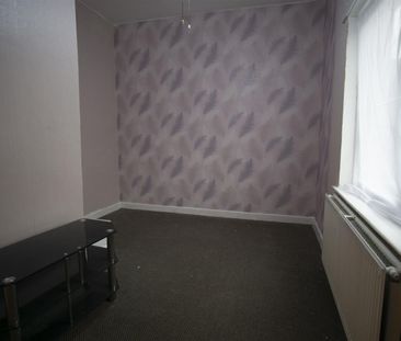 2 Bed House to Let on Delaware Street, Preston - Photo 1