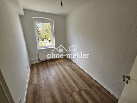 Stilvolle 2-Zimmer-Wohnung mit Regendusche, Badewanne & hochwertiger Ausstattung in Bernau - Photo 2