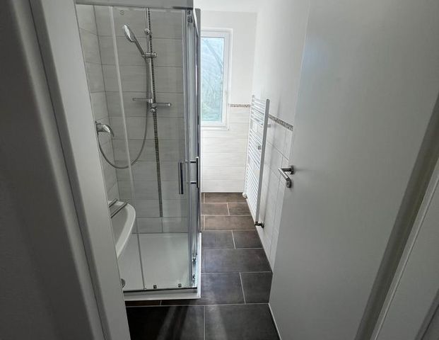 Modernisierte 3,5 Zimmer, 74qm, Klima, Einbauküche - Photo 1