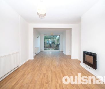 3 bedroom semi-detached house to rent - Photo 2