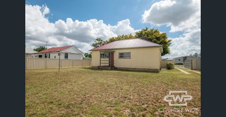 Freshly Refurbished & Cosy – 37 Lewis Street, Glen Innes - Photo 3